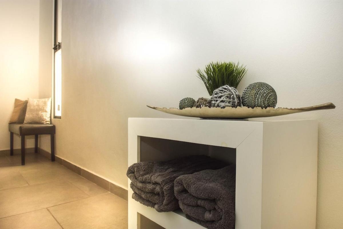 Villa Pearl, 5 Minutes Walk To The Private