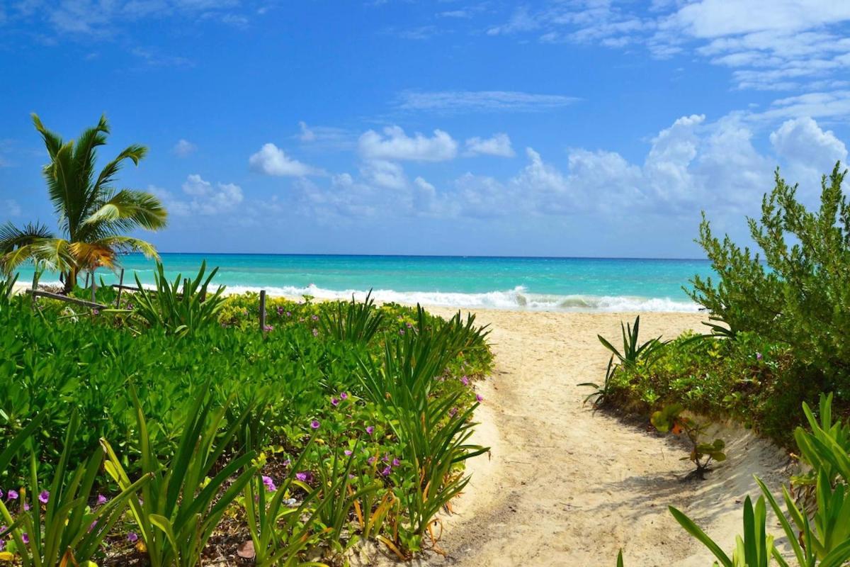 Villa Pearl, 5 Minutes Walk To The Private *