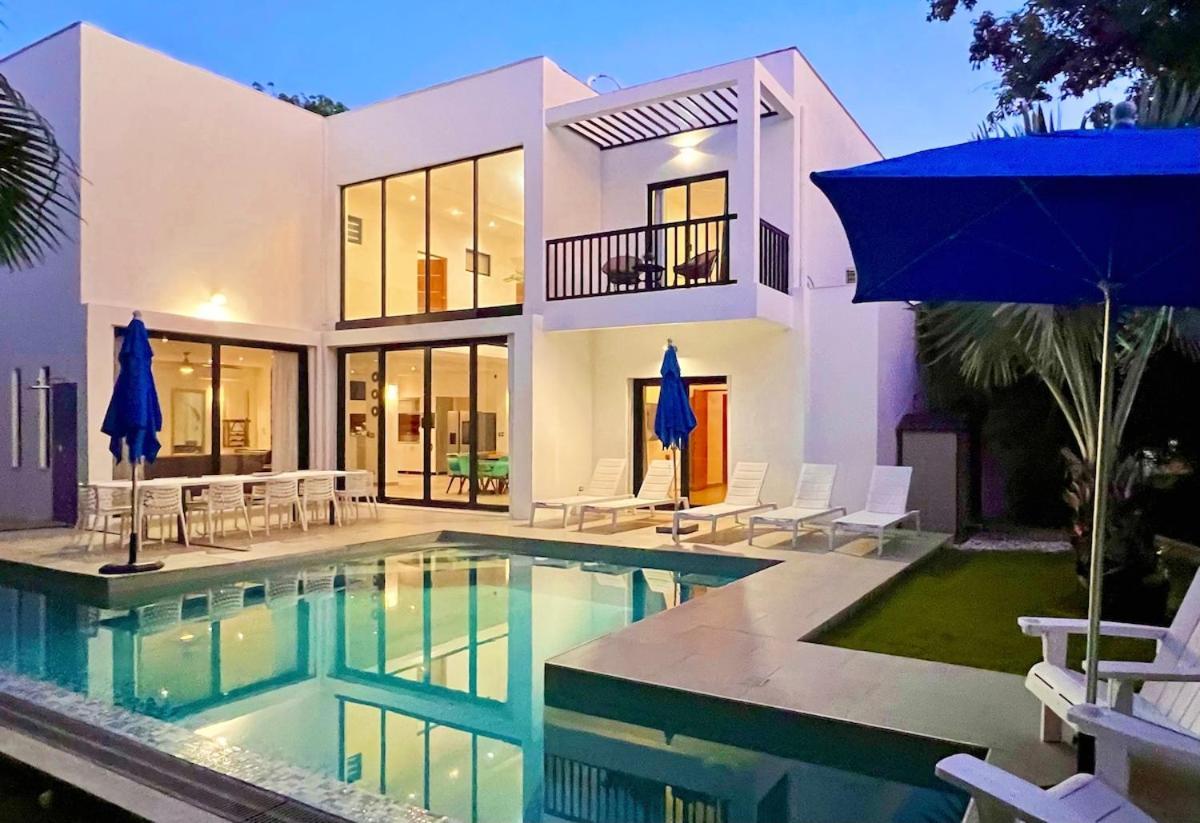 Pearl, 5 Minutes Walk To The Private Villa Playa del Carmen